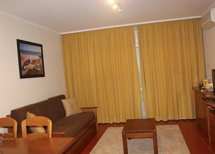 Varandas Da Rocha * Портиман