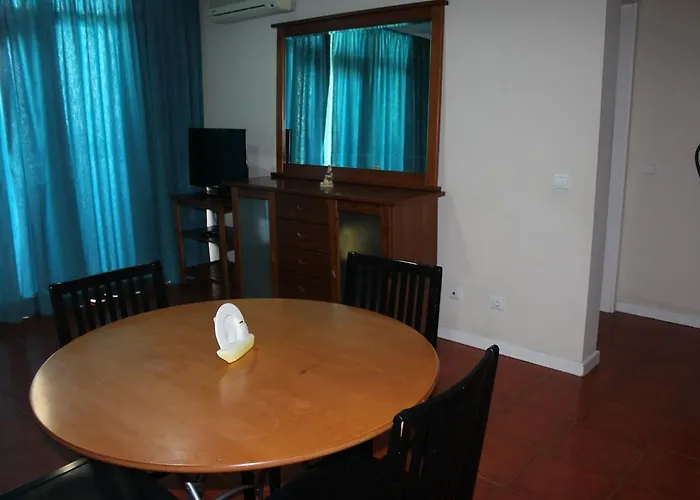 Varandas Da Rocha Apartment *